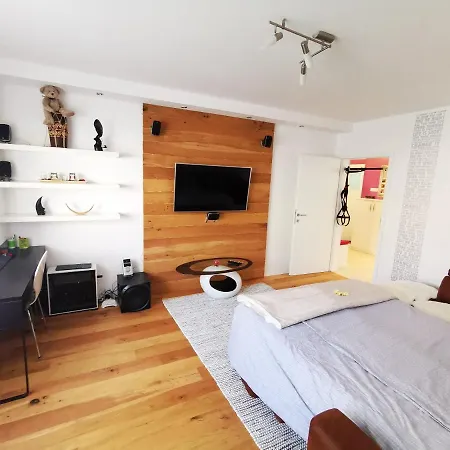 Daire Cozy Place, Best Location, Wifi, Free Parking, Netflix... *